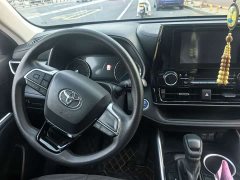 Toyota Highlander Hybrid 2.5L AWD Elite 7-Seater - ფოტო 7