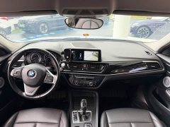BMW 1 Series Facelift 120i M Sport - ფოტო 10