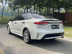 Toyota Corolla 1.8L CVT Luxury - ფოტო 14