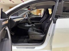 Tesla Model Y Rear-Wheel Drive - ფოტო 5