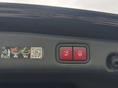 Mercedes-Benz E-Class E 300 L Fashion Edition - ფოტო 15