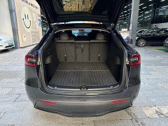 Tesla Model Y Rear-Wheel Drive - ფოტო 12