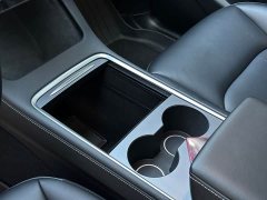 Tesla Model Y Rear-Wheel Drive - ფოტო 5