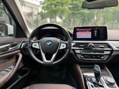 BMW 5 Series 525Li Luxury Package - ფოტო 9