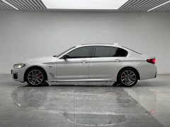 BMW 5 Series New Energy Facelift 535Le M Sport Package - ფოტო 7