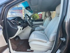 Buick GL8 Land Business Class Smart Edition - ფოტო 11