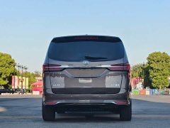 Buick GL8 Land Business Class Smart Edition - ფოტო 4