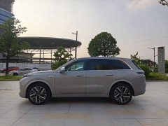 Li Auto L8 2023 Pro - ფოტო 3