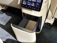 NIO ES8 2026 Six-Seat Executive Signature Edition - ფოტო 13