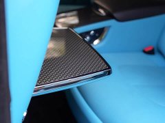 Rolls-Royce Cullinan Black Badge - ფოტო 18
