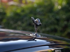 Rolls-Royce Cullinan Black Badge - ფოტო 4