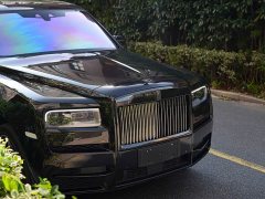 Rolls-Royce Cullinan Black Badge - ფოტო 6