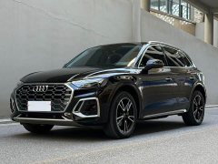 Audi Q5L 40 TFSI Fashion Dynamic - ფოტო 1