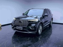 Ford Explorer 2020 EcoBoost 285 AWD Titanium 7-Seater - ფოტო 1