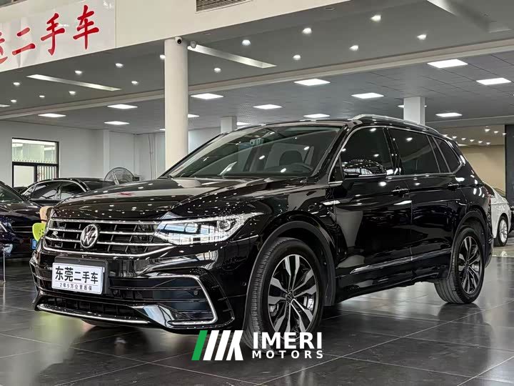 Volkswagen Tiguan L 330TSI Automatic FWD R-Line Comfort Edition