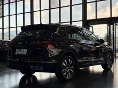 Volkswagen Tiguan L 2023 330TSI Automatic FWD R-Line Comfort Edition - ფოტო 11
