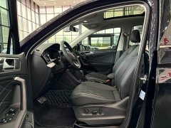Volkswagen Tiguan L 2023 330TSI Automatic FWD R-Line Comfort Edition - ფოტო 4