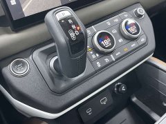 Land Rover Defender 2022 110 P400 Dark Edition - ფოტო 14