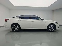 Nissan Teana 2.0L XL Comfort - фото 15
