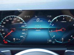 Mercedes-Benz GLB 200 Dynamic - ფოტო 16