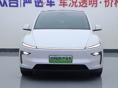 Tesla Model Y Long Range All-Wheel Drive - ფოტო 3