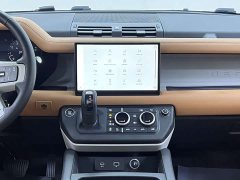 Land Rover Defender 110 3.0T P400 Dark Edition - ფოტო 16