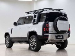 Land Rover Defender 110 3.0T P400 Dark Edition - ფოტო 5