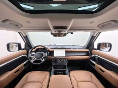 Land Rover Defender 110 3.0T P400 Dark Edition - ფოტო 9