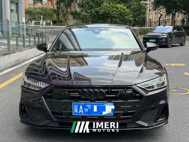 Audi A7L 45 TFSI quattro S-line Dark Knight Edition