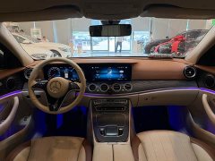 Mercedes-Benz E-Class E 300 L Fashion Edition - ფოტო 13