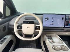 Li Auto i6 2025 Four-Wheel Drive Standard Edition - ფოტო 10