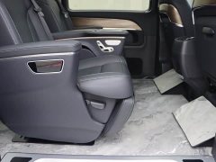 Mercedes-Benz V-Class 2022 V 260 L Long Wheelbase Luxury Edition - ფოტო 12