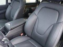 Mercedes-Benz V-Class 2022 V 260 L Long Wheelbase Luxury Edition - ფოტო 7