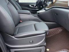 Mercedes-Benz V-Class 2022 V 260 L Long Wheelbase Luxury Edition - ფოტო 8