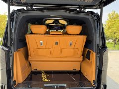 Mercedes-Benz Vito 2023 2.0T Elite 7-Seater - ფოტო 17