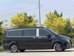 Mercedes-Benz Vito 2023 2.0T Elite 7-Seater - ფოტო 3