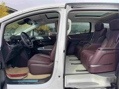 Toyota 2023 2.0T Seven-Seater Yun Shi Edition - ფოტო 13