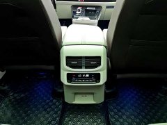 Volkswagen Teramont 2022 530TSI AWD Flagship Shenghjing Pro 7-Seat - ფოტო 12