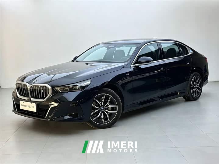 BMW i5 eDrive 35L M Sport Package - ავტომობილი ჩინეთიდან