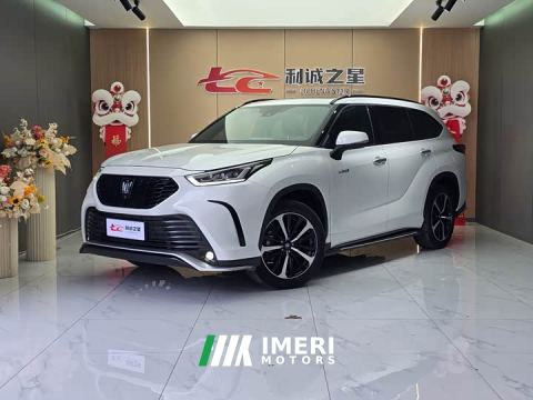 2024 Toyota Crown Venza 2.5L HEV AWD Premium
