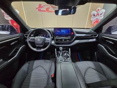 Toyota Crown Land Cruiser Crown Venza 2.5L HEV AWD Premium - ფოტო 10