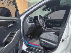 Toyota Crown Land Cruiser Crown Venza 2.5L HEV AWD Premium - ფოტო 12