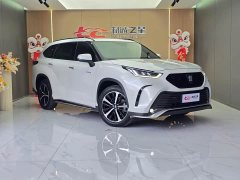 Toyota Crown Land Cruiser Crown Venza 2.5L HEV AWD Premium - ფოტო 3