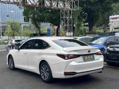 Lexus ES 2022 300h Excellence Edition - ფოტო 8