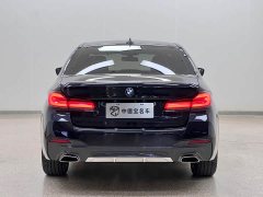 BMW 5 Series 525Li M Sport Package - ფოტო 4