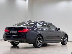 BMW 5 Series 525Li M Sport Package - ფოტო 6
