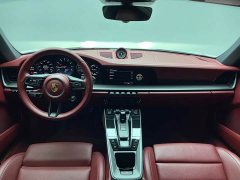 Porsche 911 Carrera 4 3.0T - ფოტო 11