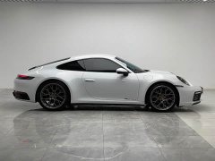 Porsche 911 Carrera 4 3.0T - ფოტო 8
