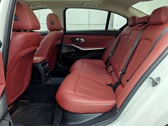 BMW 3 Series 325Li M Sport Package - ფოტო 6