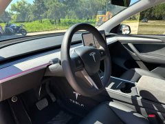 Tesla Model Y Rear-Wheel Drive - ფოტო 14